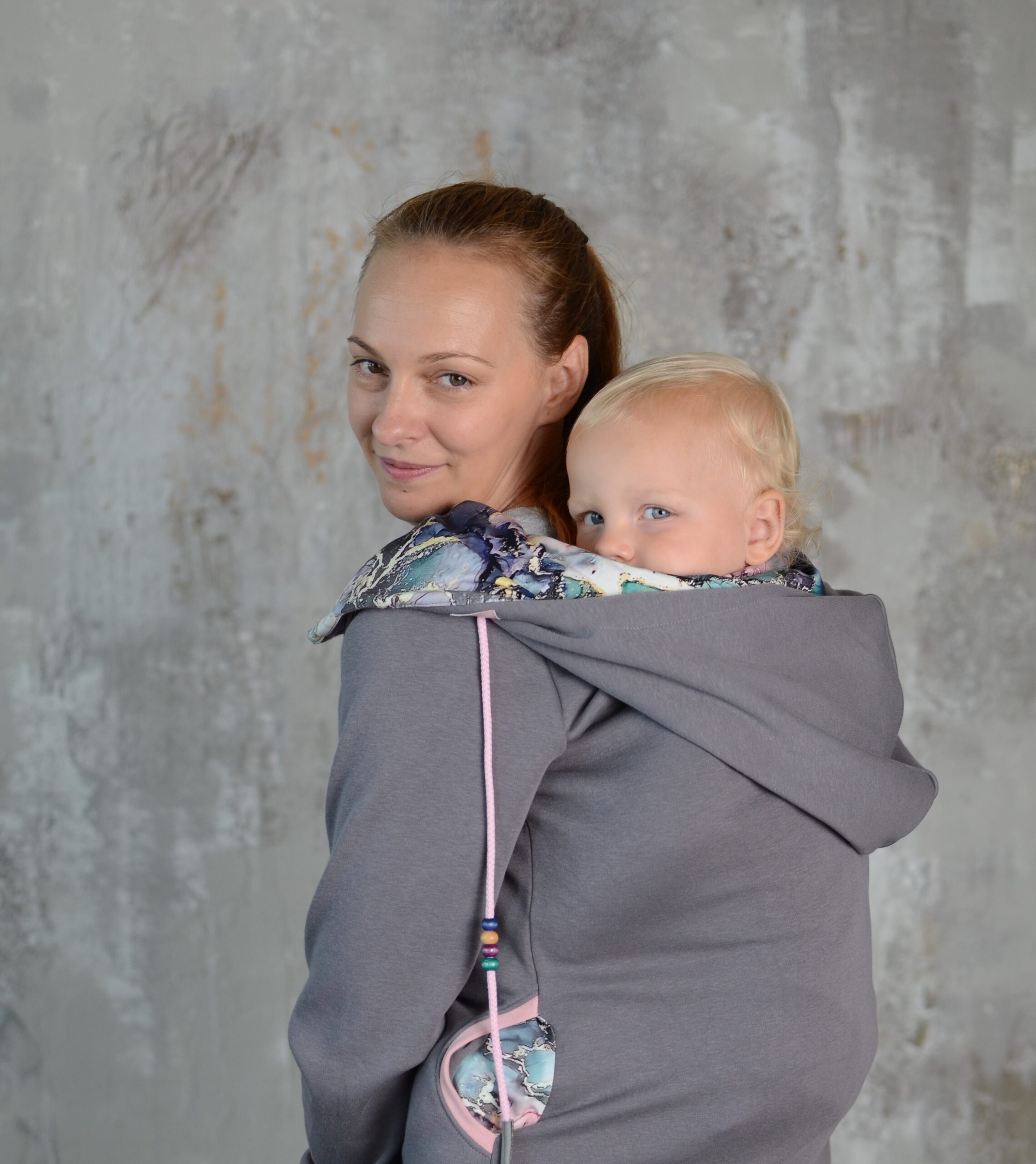 Női Hordozós pulóver - RENDELÉSRE