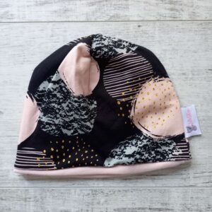 Rózsaszín körök baba sapka