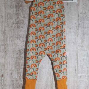 Szivárványos nőjj velem romper 1-3 éves