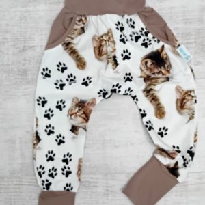 Cicás többméretes nadrág M