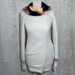 4az1-ben Bézs-Cirmos szürke Hordozós pulóver 34