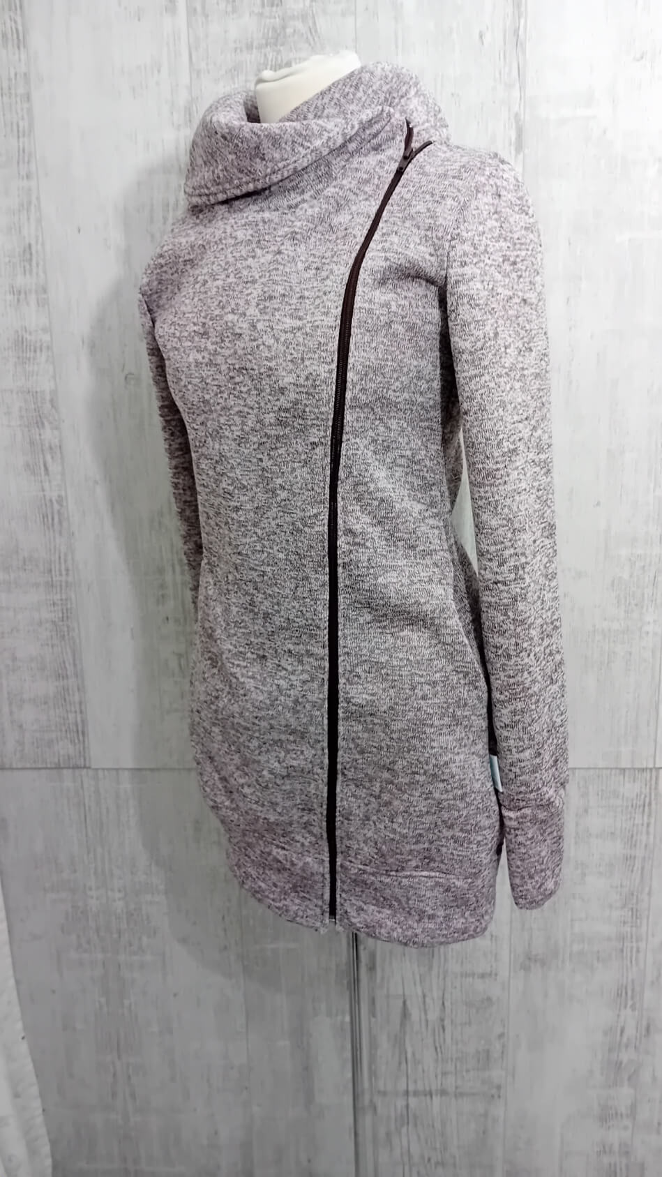 4az1-ben Cirmos kötött Hordozós pulóver 38 - Image 4